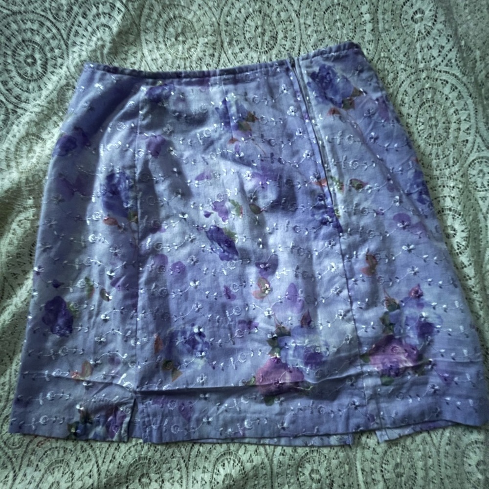 Exact Change Pastel Embroidered Skirt Small